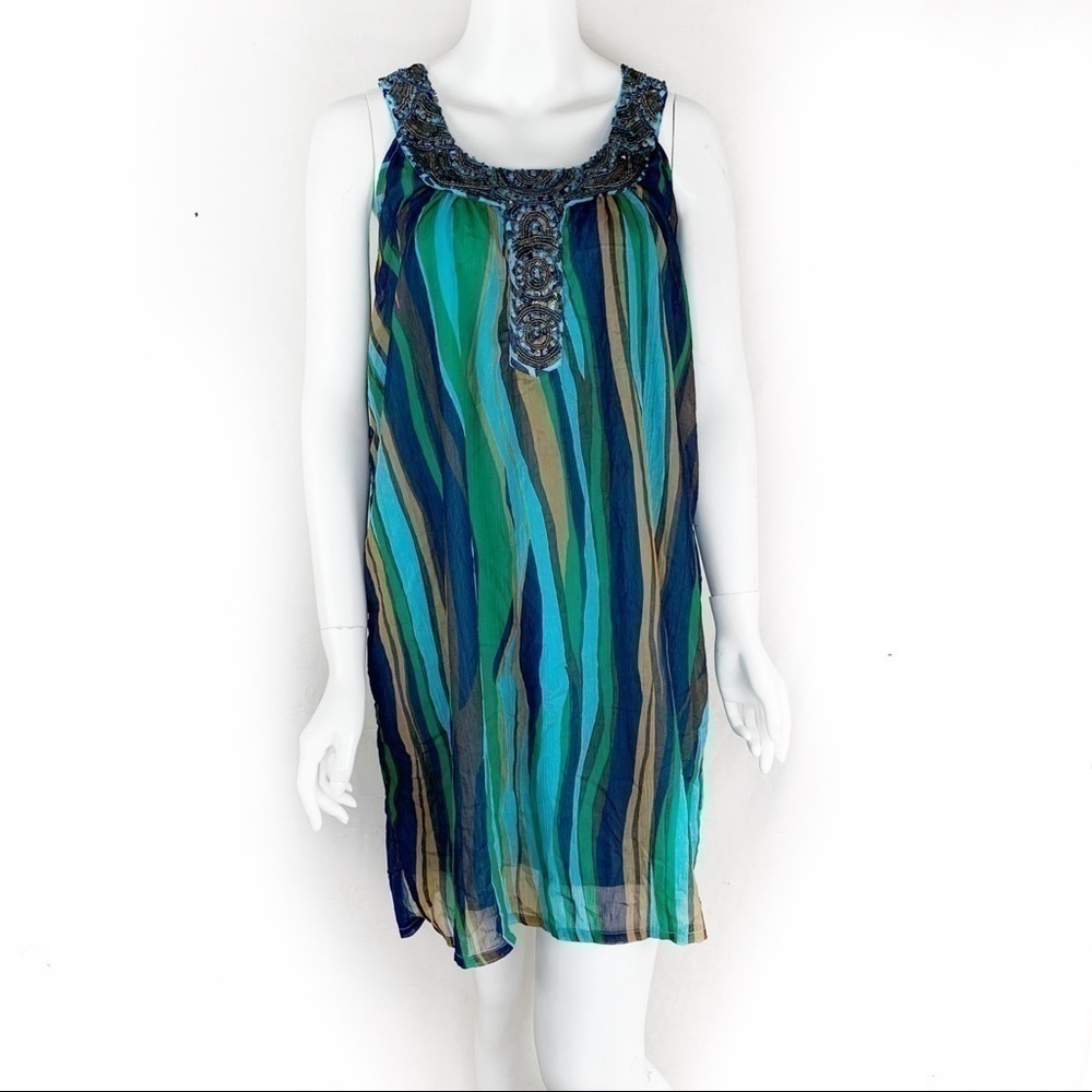 EUC-JACQUELINE Riu Beaded Detail Flowy Shift Dress